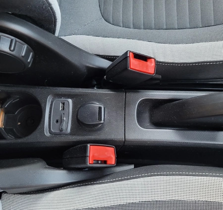 Renault Twingo cena 37500 przebieg: 32940, rok produkcji 2017 z Sławków małe 704